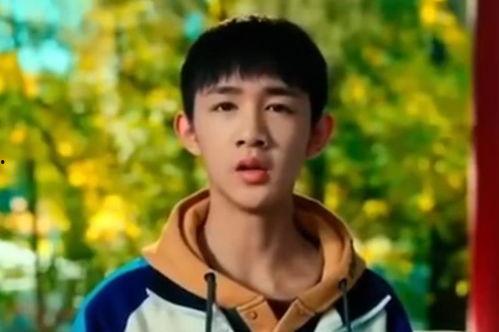 唐十八演员吃瓜